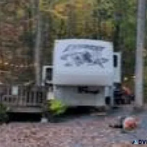Fifth wheel Beautifully redone &ldquocottage&rdquo 