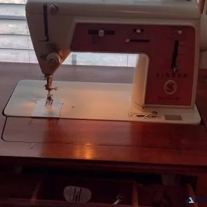 Singer Touch and Sew