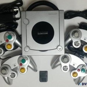 Shop Silver Nintendo Gamecube Bundle - ConsoleReplay
