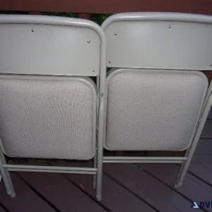 folding metal chairs