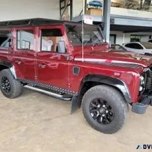 Land Rover Defender 2016 Manual 2.2 litres