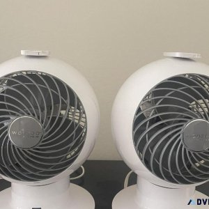 2 IRIS USA Woozoo Fan for Sale in Los Angeles CA - OfferUp
