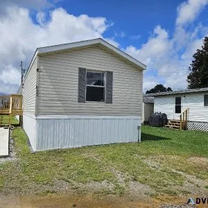 ALL REASONABLE OFFERS CONSIDERED-Used Mobile Homes