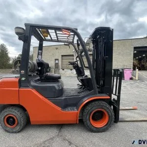 2016 TOYOTA 8FGU25 FORKLIFT