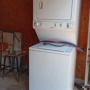 Stackable washer dryer