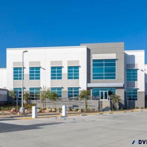WarehouseOffice Space Available Cubework Riverside