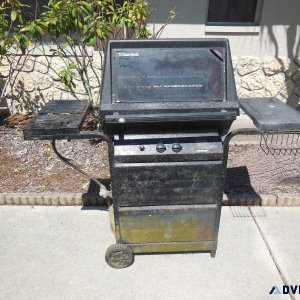 Gas Grill with Side Burner