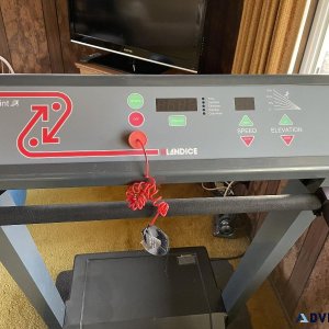 Landice 8700 Series Programmable Treadmill