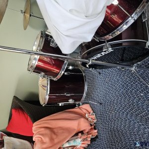 first act 5 pc youth drum set