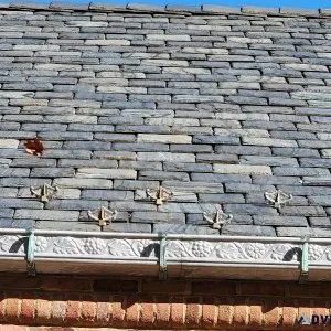 Roofers wanted