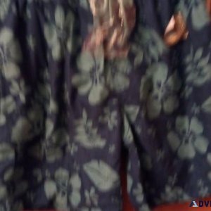 NEW Boy s floral print swim trunks