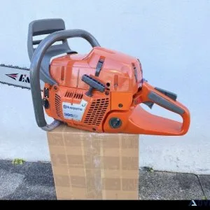 Husqvarna 385XP Chainsaw