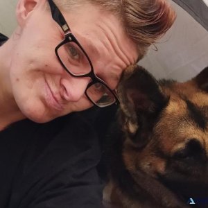 TRYING TO START OVER ISO CHEAP ROOM FOR SOLO FEMALE AND ESA DOG