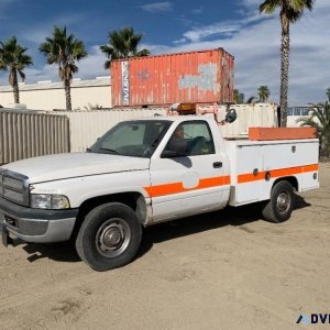 2002 DODGE RAM 2500 UTILITY TRUCK 91401236