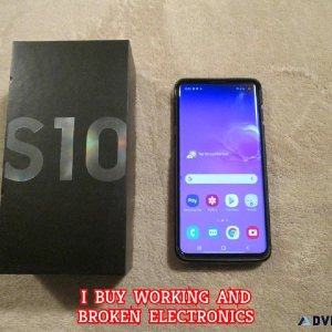 Samsung Galaxy S10 With Case And Box