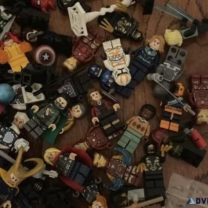 135 Lego Minifigures (Star WarsMarvelCity Cmf)