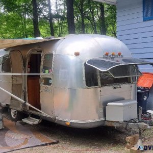 1973 airstream globetrotter