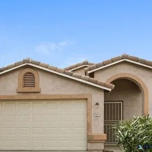 Comfortable inviting home for rent