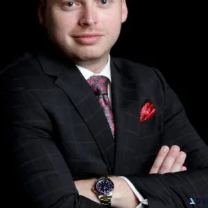 Real Estate Lawyer