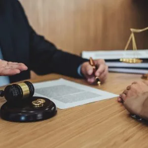 On-record supreme court lawyers in delhi