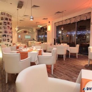 Food Franchise by Moti Mahal Group