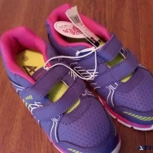 Girl s NEW Multi-Colored Sneakers Size 12