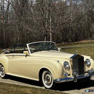 24705 1962 Rolls-Royce Silver Cloud II