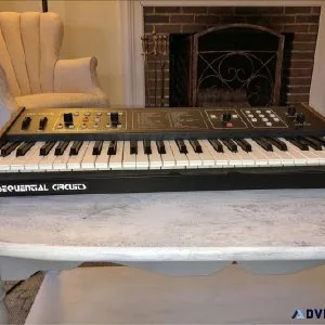VINTAGE SEQUENTIAL CIRCUITS