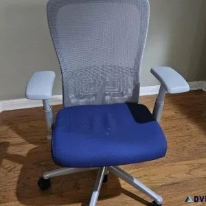 rolling file cabinet and matching chair