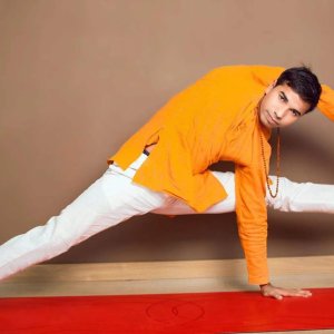 200 hour yoga ttc in rishikesh