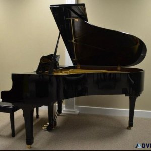 FREE BABY GRAND PIAN0