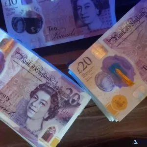 Grade AAA Uk polymer notes