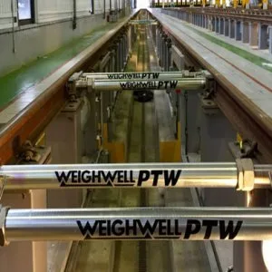 Electronic rail in motion