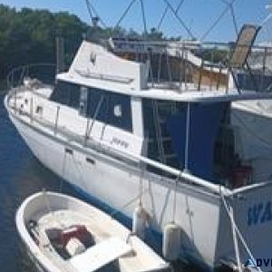 Mainship 34 Boat