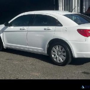 2014 Chrysler 200 low miles clean title current tags