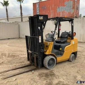 2006 CATERPILLAR C6000 FORKLIFT AT83F02095