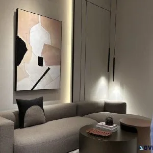A complete set of couch and a table