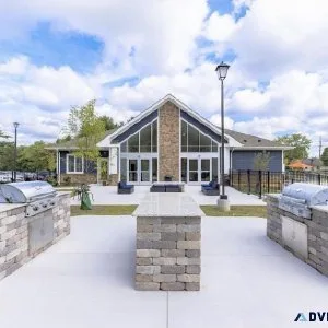 Apartment listing