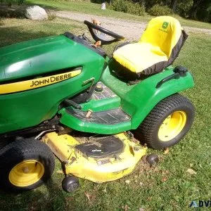 John Deere x500