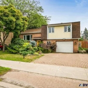 Superb house perfectly maintained in Kirkland