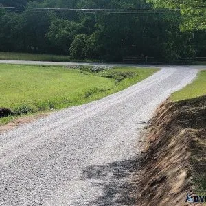 Driveway gravel