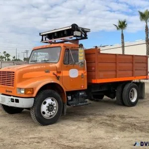 2000 INTERNATIONAL 4900 FLATBED DUMP TRUCK 91480236