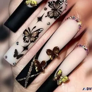 Press on nails