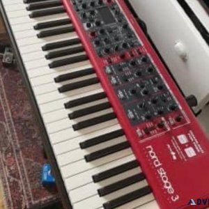 Nord Stage 3 88-keyboard Hammer Action Workstation