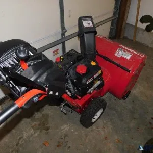 &quotSnow Blower&quot Troy Bilt Storm 2410