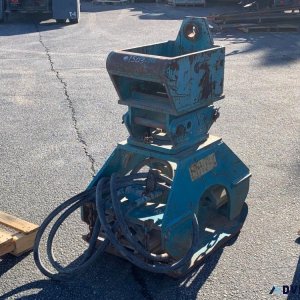 BOBCAT HYDRAULIC PLATE COMPACTOR ATTACHMENT 1503