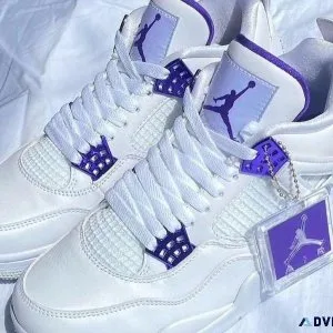 Jordan 4 Retro
