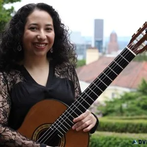 Learn to Play Classical Guitar