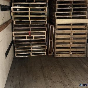 Pallet removal