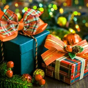 Send new year cakes online
